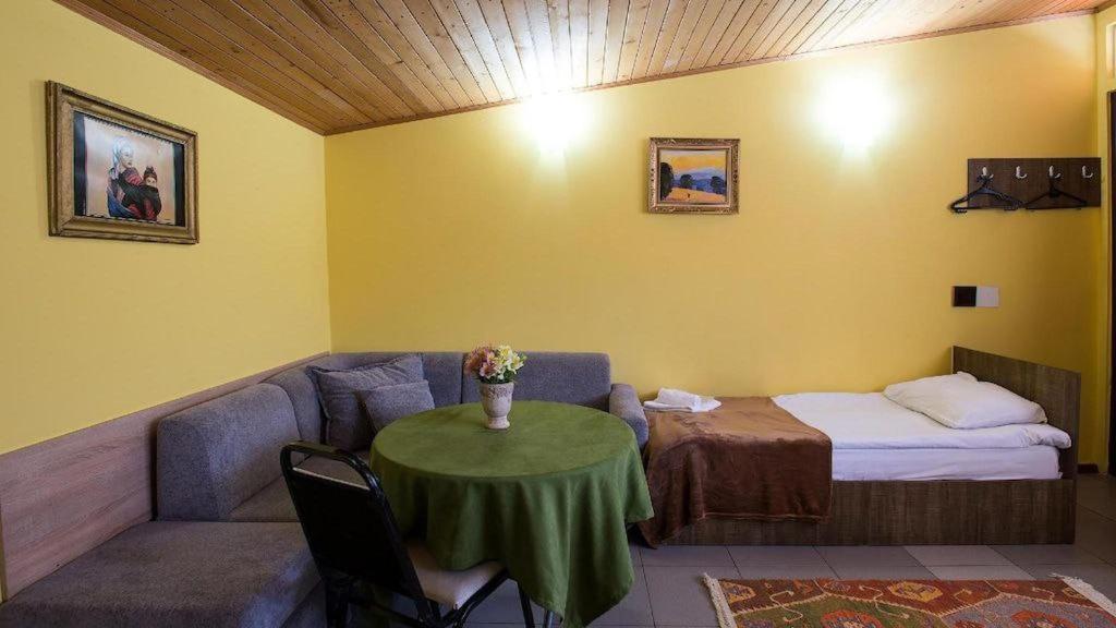 Gallary Hostel Tbilisi Zewnętrze zdjęcie